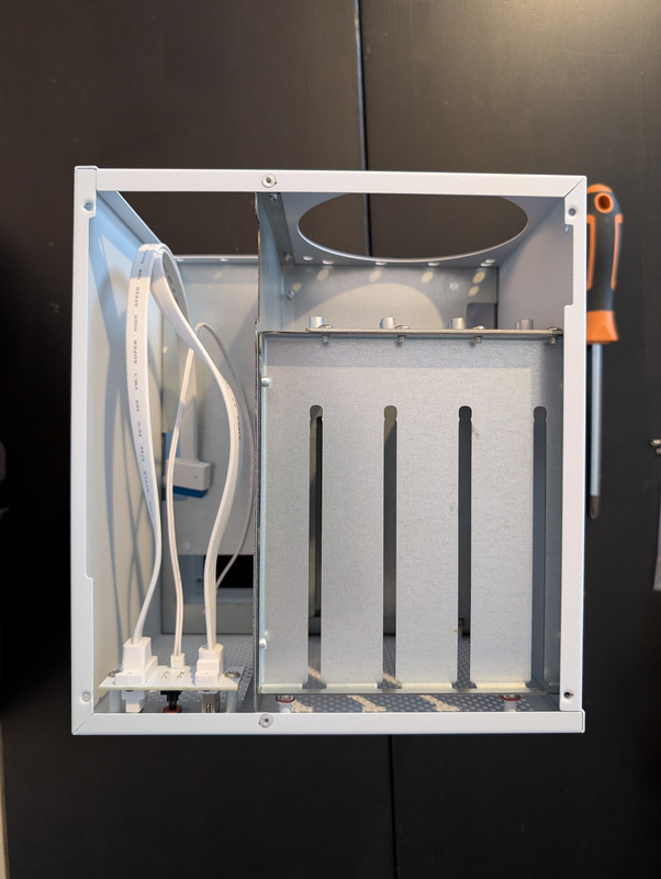 PXL 20251108 140049298