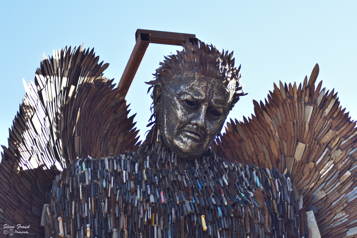 Knife Angel (26)