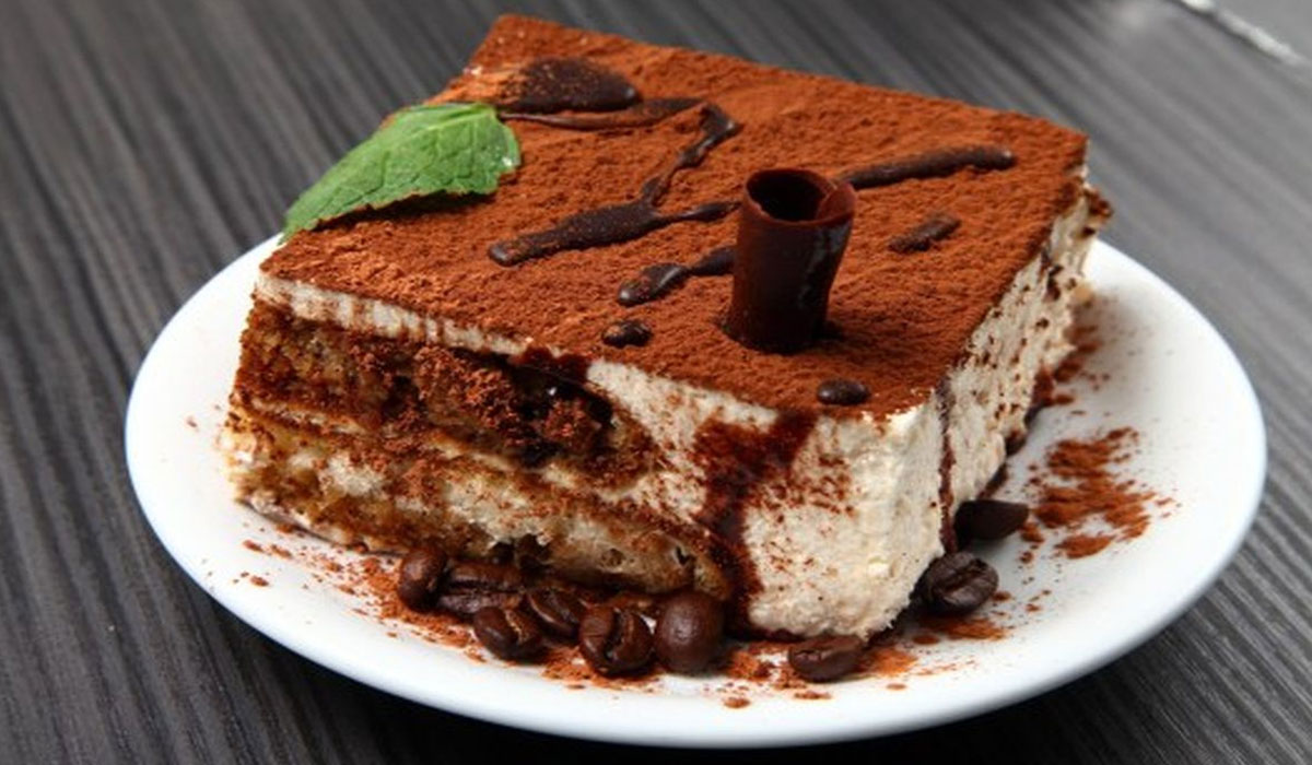 Drama FOMO di Kedai Kue: Pembeli Marah Besar Saat Tiramisu Ludes!
