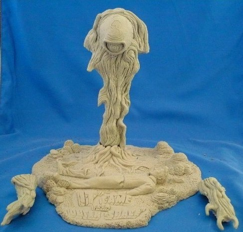 GEOMETRIC DESIGNS XENOMORPH (0)