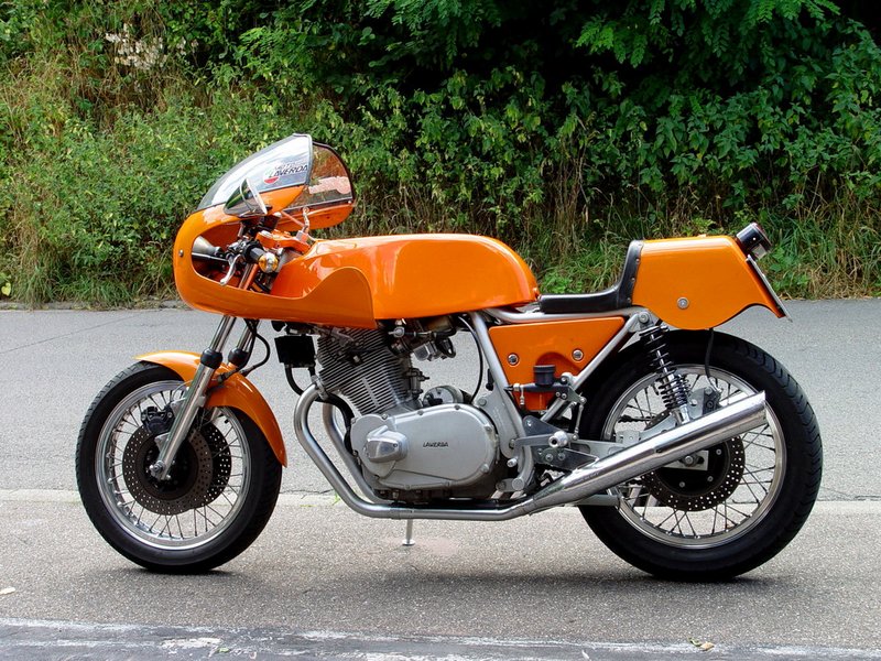Achat pont auto - cherche retour d'expérience - Page 3 Laverda-sfc-750-9b9ebcf2-796c-4555-9cf0-20ec939e8d8c