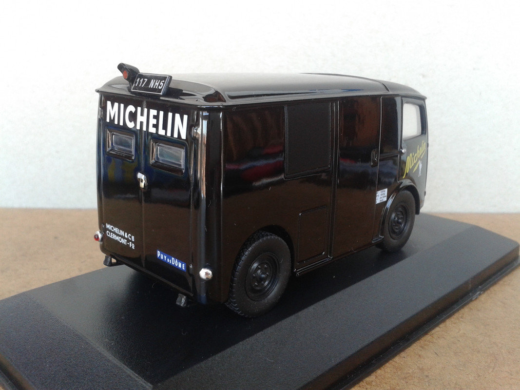 1941 Citroën TUB 11 (Traction Utilitaire Type B) “Michelin” (Ixo - nº14 Les Véhicules MICHELIN) (4)