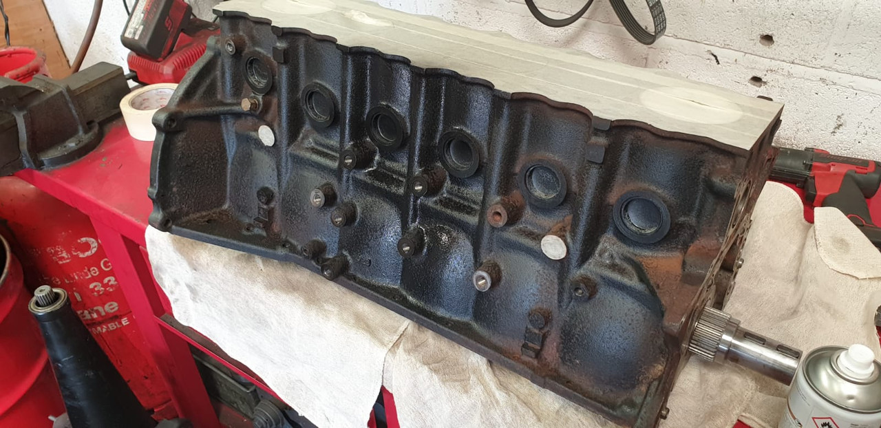 AB518F89-50B1-42D5-9DDD-BA50CA1BF63E