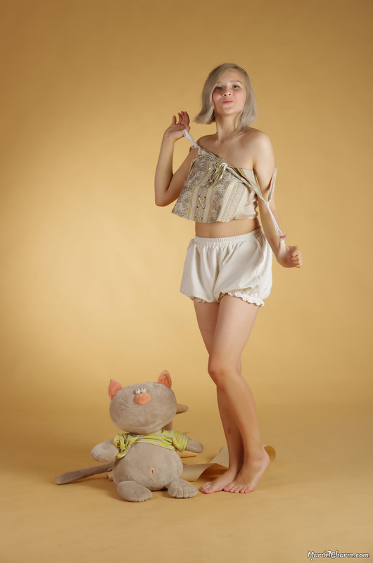 MarvelCharm_Lena-Happy-053