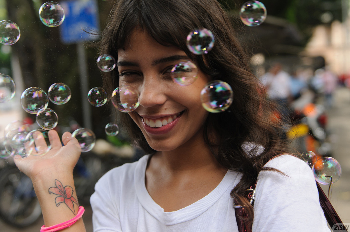 full_039_2360142157150235