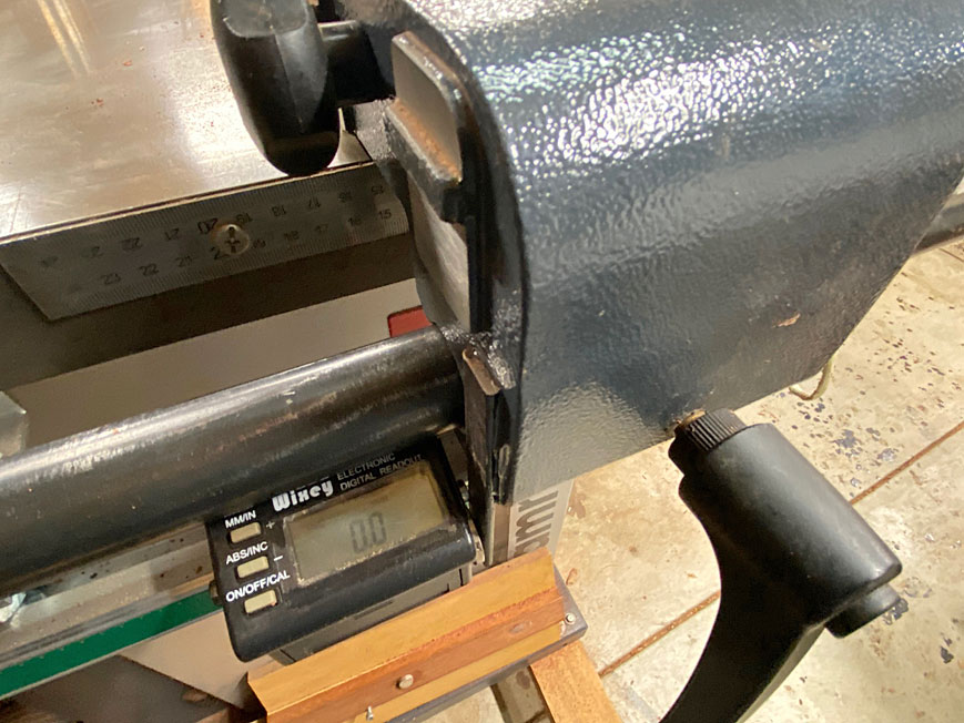 [Image: Bandsaw-stop3.jpg]