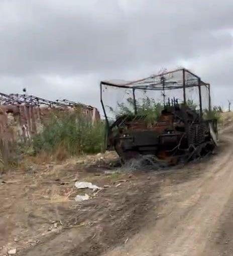1009 BTR-82AT destr 19 10 24