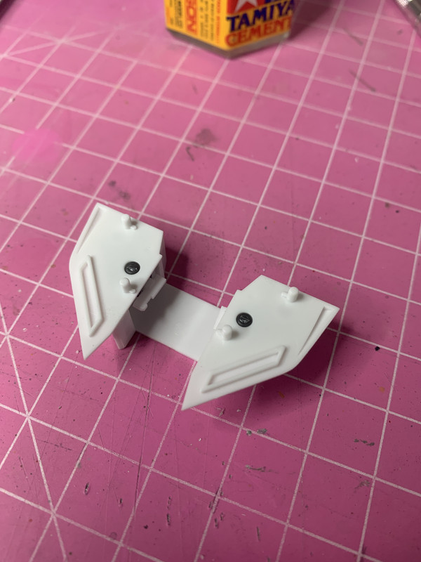 FC399B0B-8F46-4EF3-9726-B9E5564F2F39