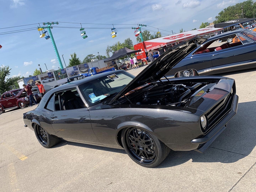 7F84DD6A-737C-452D-AD3A-A7503D84F95C