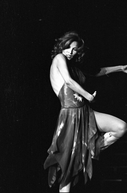 raquel_welch_c30