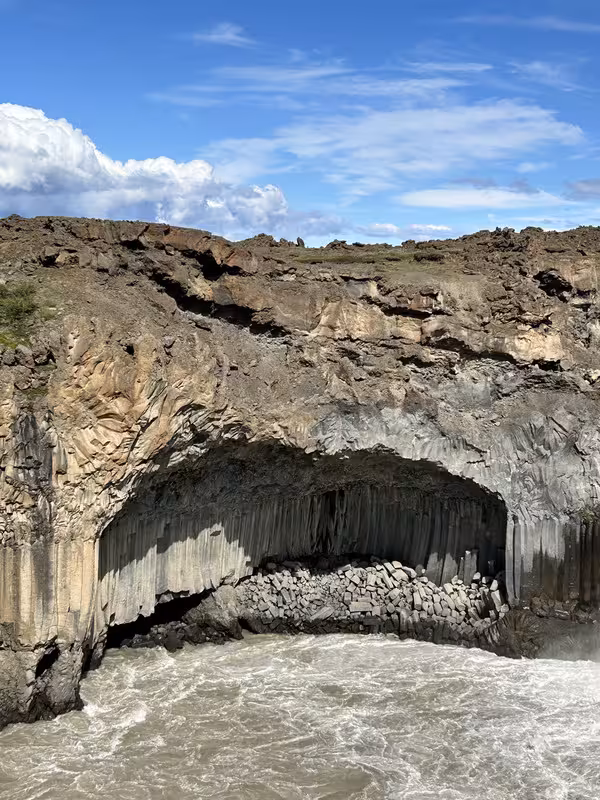 ISLANDIA, 21 DÍAS EN UN 2º VIAJE A LA TIERRA DEL HIELO Y FUEGO - Blogs de Islandia - 9/07/2025 REPETIMOS GODAFOSS ,ALDEYJARFOSS, PERÍMETRO DEL MYVATN Y GRJOTAGJA (13)