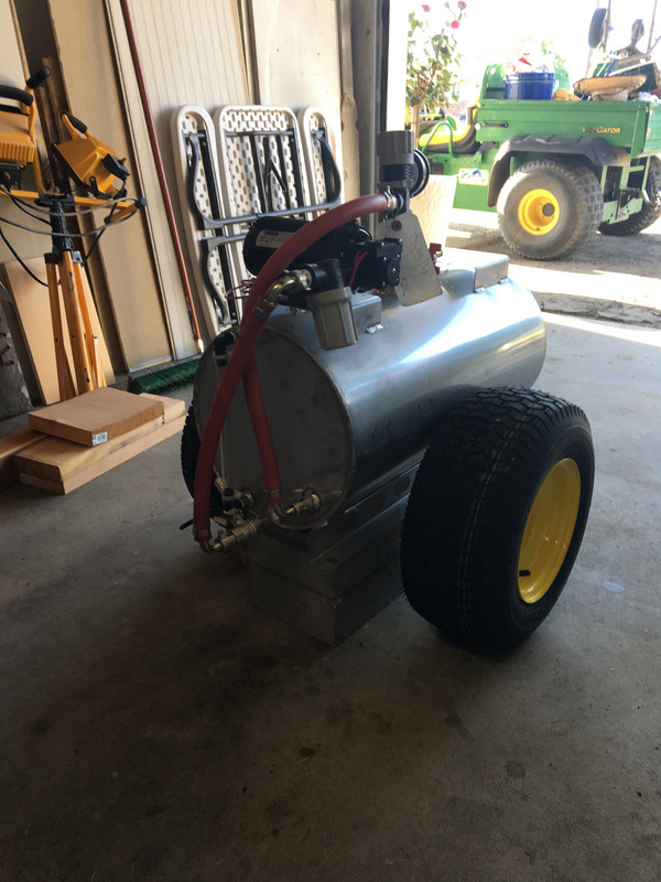 8A6BF4EB-0A1E-4663-A908-39CDF7D37055