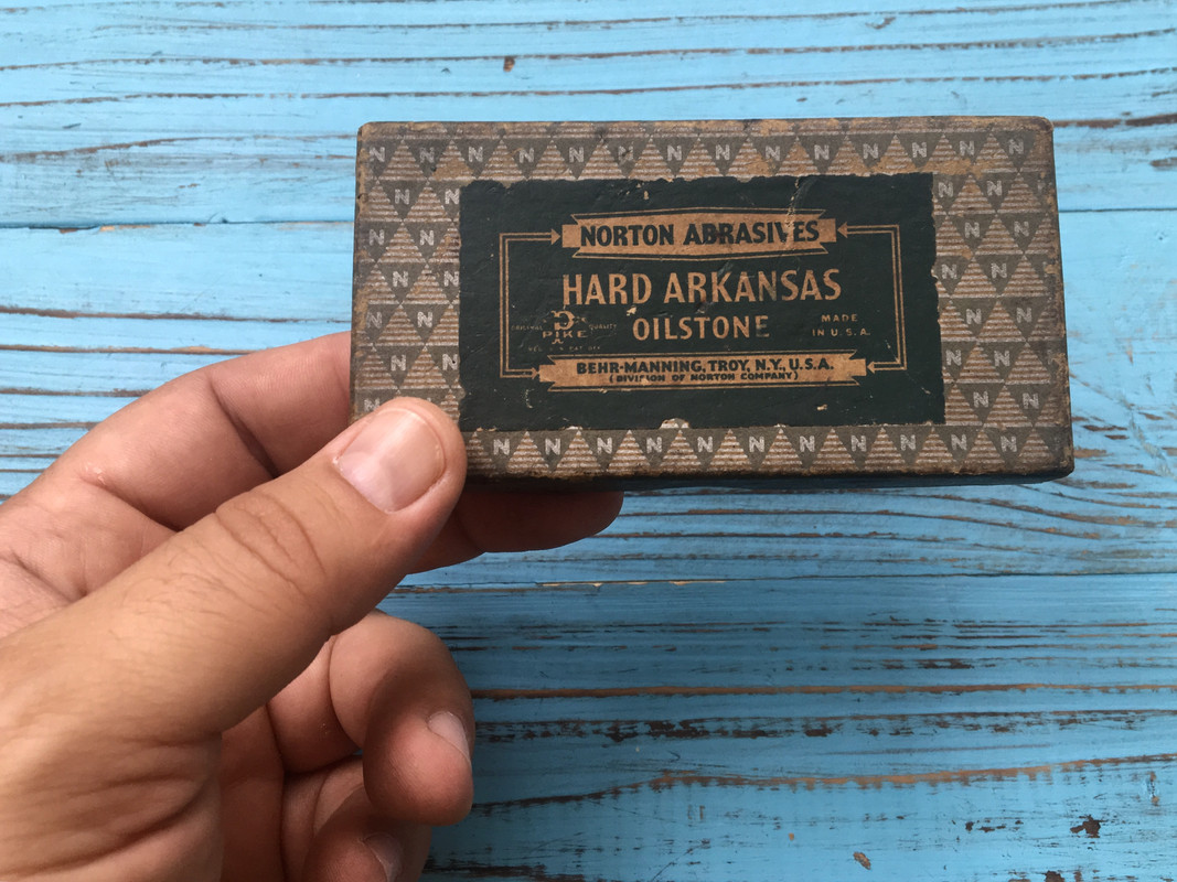 DCAF75A4-EE74-4B35-8E3A-8DD67165D7E6