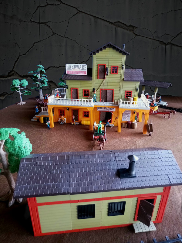 Machine Shop 019