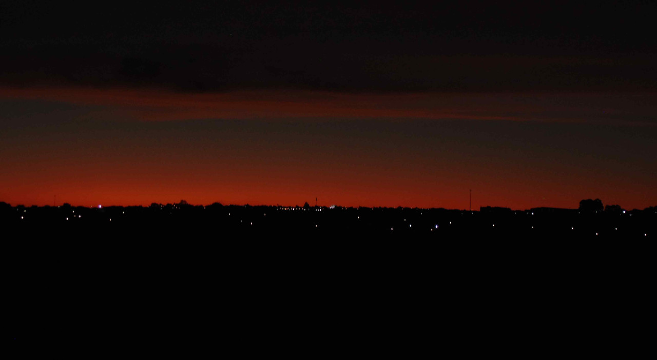 26.2.Venus & Luna (and the summery evening) II (angled)