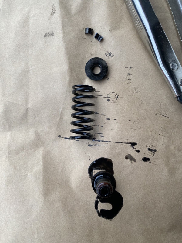 7E364B29-5507-4725-9EC7-A5BAC3B93293