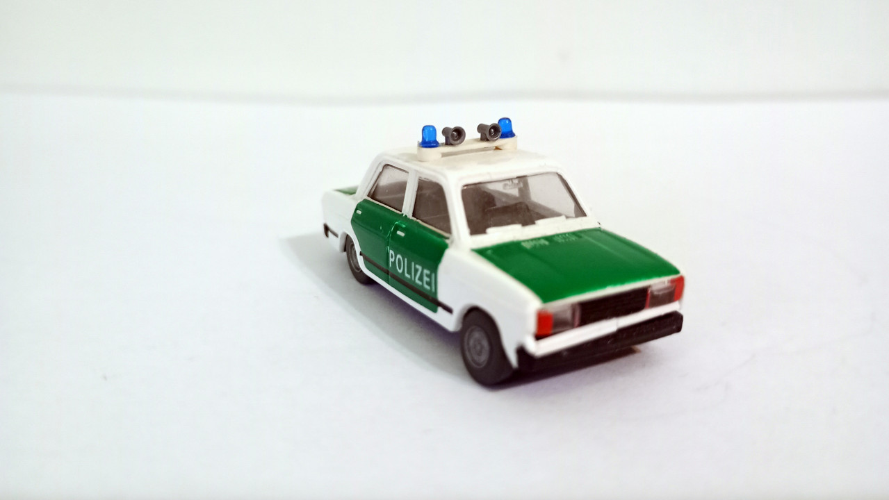 Mach (3198)