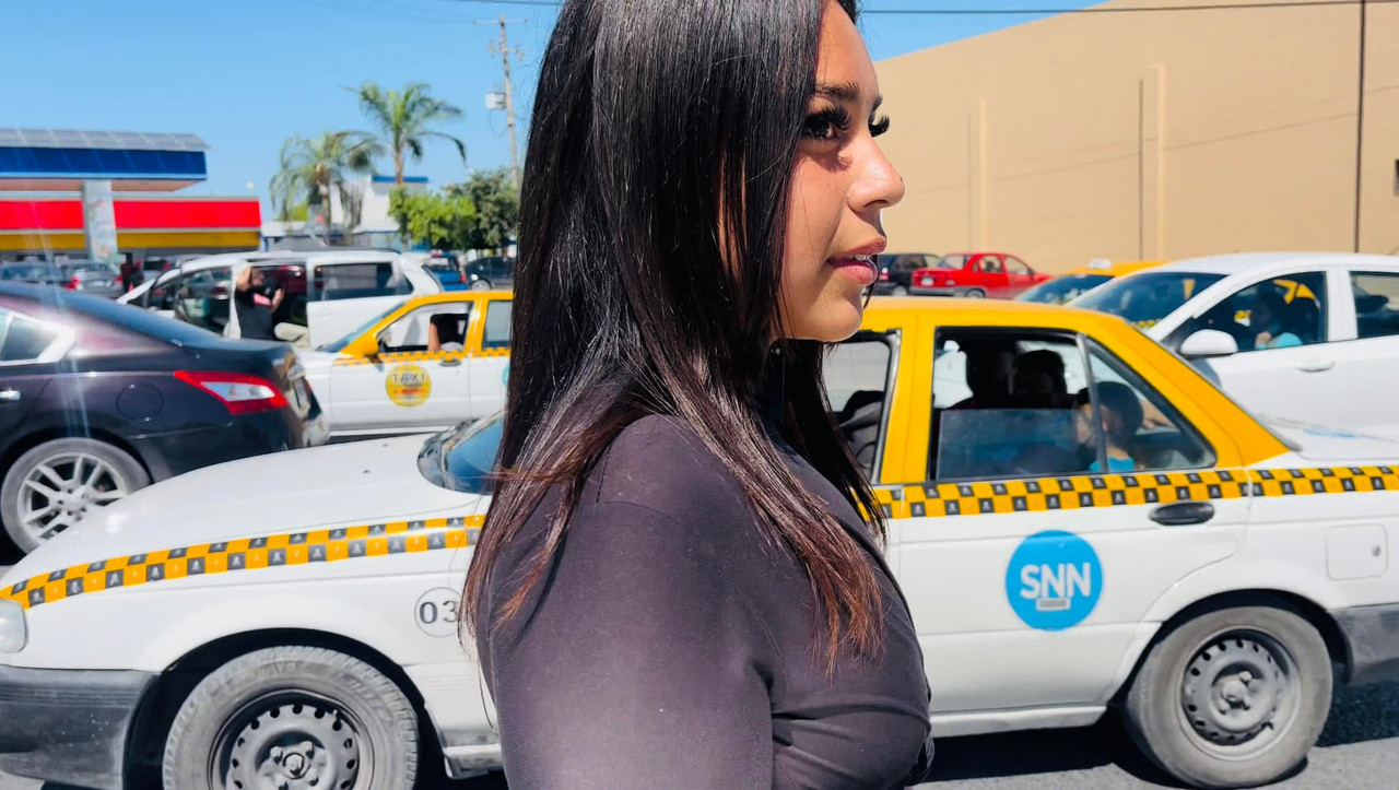 Vendedora de pays enamora en redes y también causa polémica