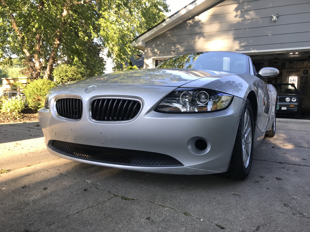 B0C0B74F-1ED0-4C7C-8852-69DD346ABBE2