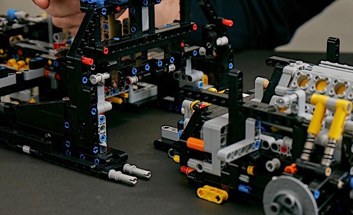 Lego Technic Bugatti Chiron (26)
