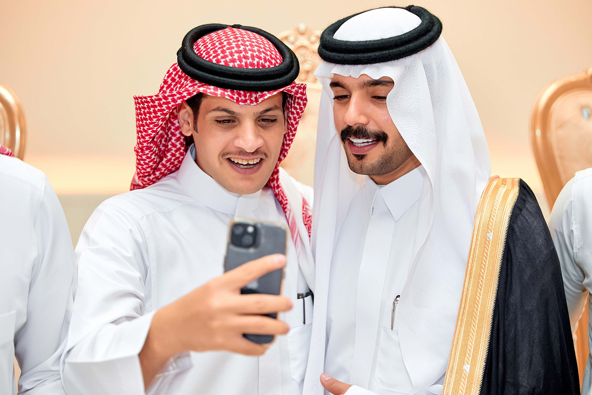 Freelancers-BN6-A3735