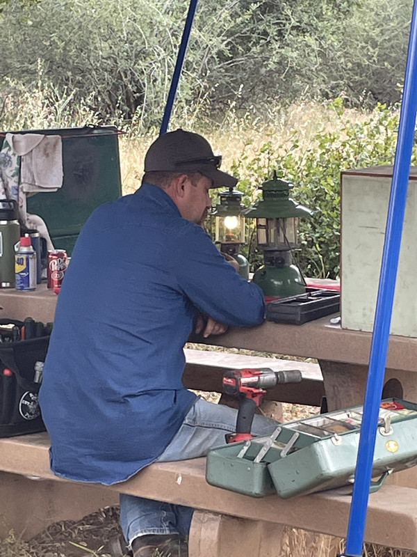 7930F9B0-E8A4-4577-B6FB-5732488083EE