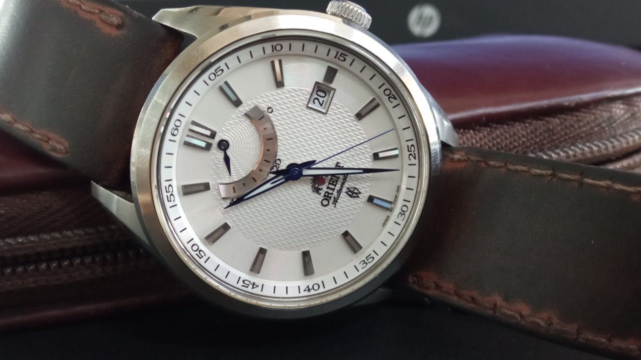 **** La montre du jour ! Vol. 42**** - Page 40 IMG-20240420-102655