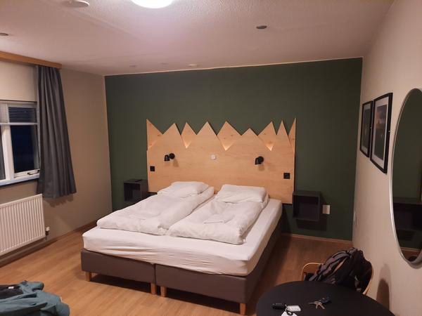 CONSTRUYENDO: Islandia increíble en 11 días. - Blogs de Islandia - Alojamientos, restauración y ropa. (1)