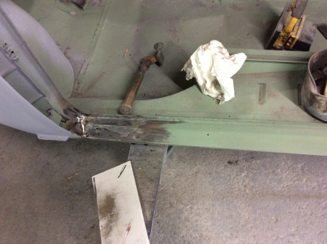 7BDDB34B-E2C4-429C-8DE7-12551E313DE3