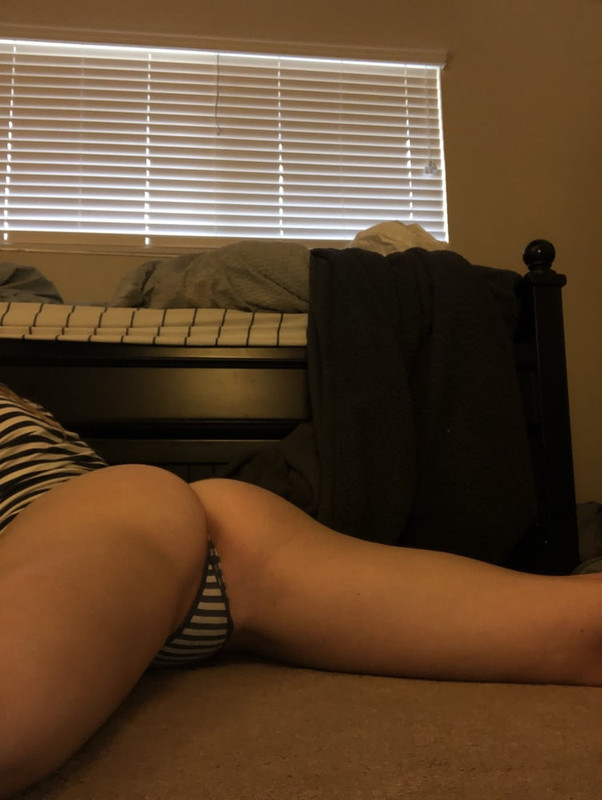 Y que tal la cola de esta rubia