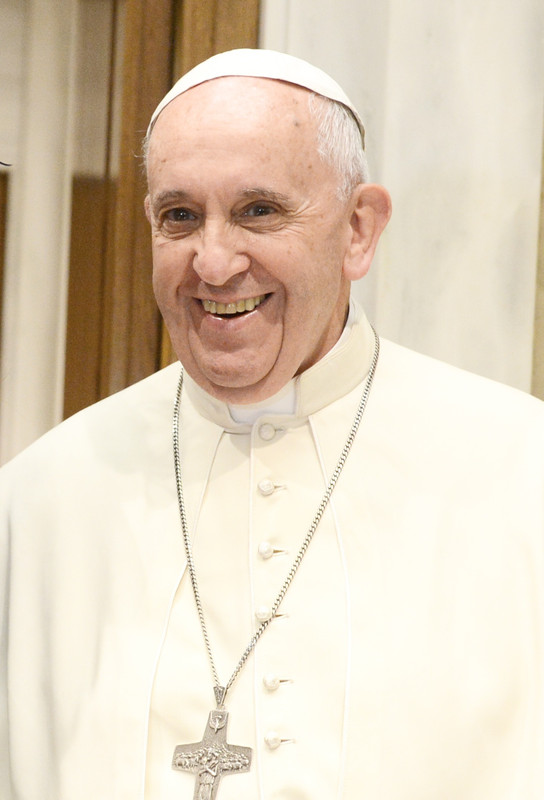 Franciscus-in-2015.jpg