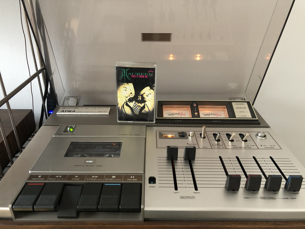 70515978-19FB-4B1C-AA8F-AC53726AE8D1