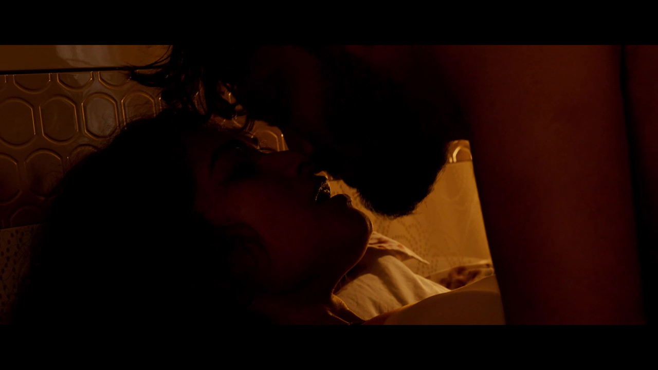 vlcsnap-2021-12-06-18h47m28s720