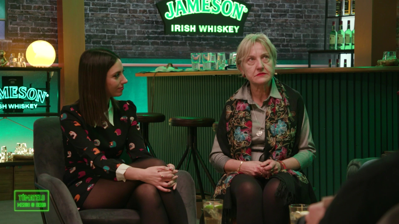 mayajamesonpiernazas_oso3