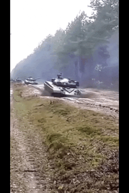 https://i.postimg.cc/0jrTsvBV/video-2026-08-11-02-23-01-(1).gif