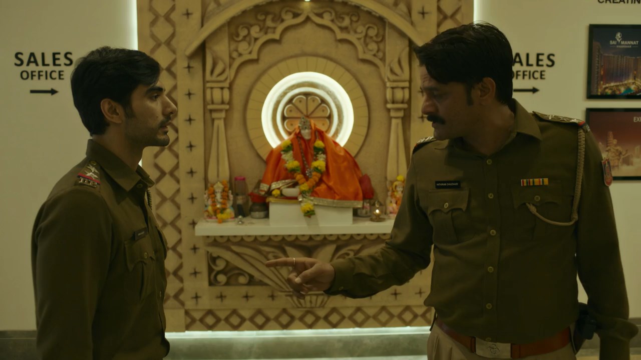 Paatal Lok (2020) Season 1 [Hindi + Tamil + Telugu] WebRip 480p, 720p ESub - Complete Screenshot