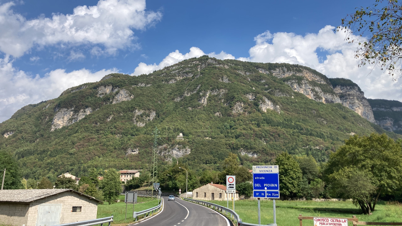 6791D038-9729-4739-9A47-E559EB44583D