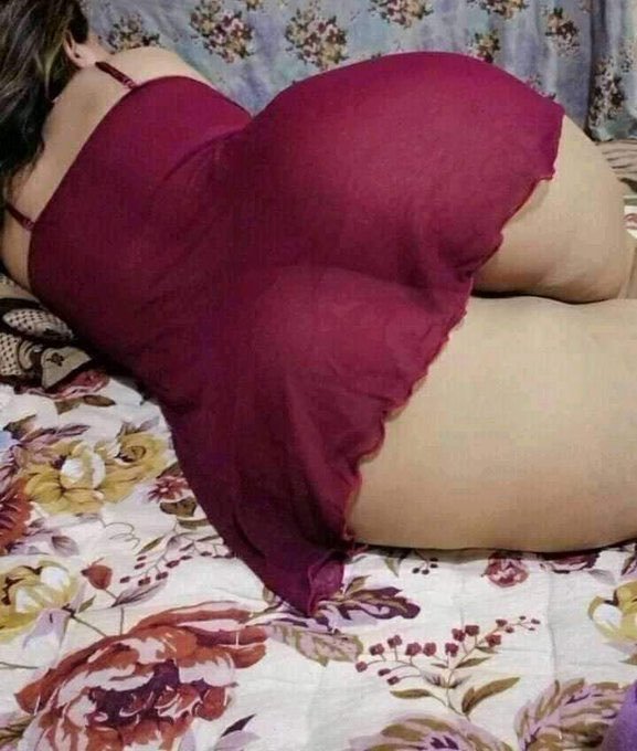 انا لو خيرتك بين كسي وطيزي شو تختار  بصراحه ؟ Image