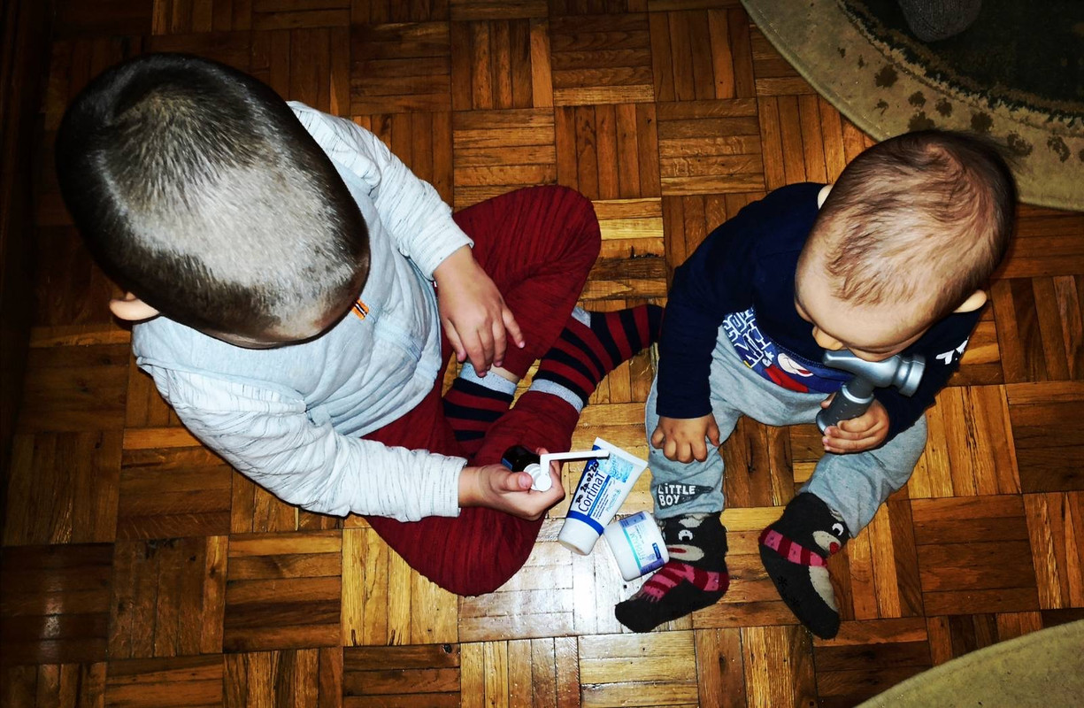 9F23C682-051C-4349-B889-5C003CD8F121