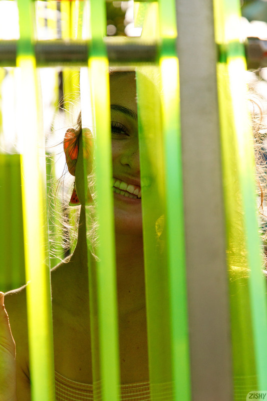 full_049_12115013392761