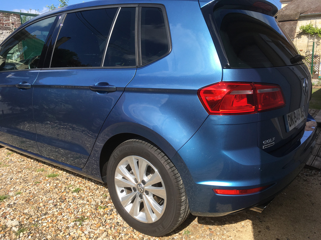 28B1FF59-F8C4-407C-95D9-95330377A615