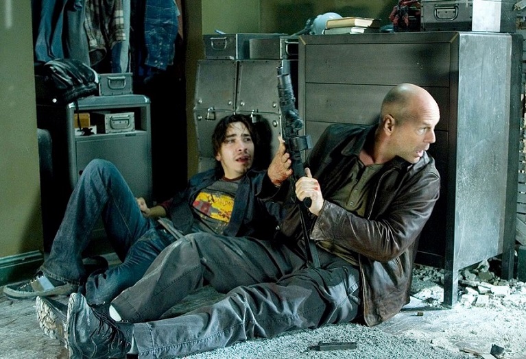 LEN-WISEMAN-LIVE-FREE-DIE-HARD-1.jpg