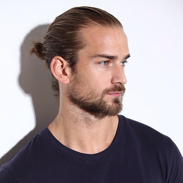52009-9-man-bun.jpg