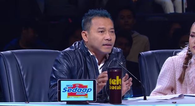 Anang Hermansyah saat menjadi juri di Spekta Show Top 15 - Indonesian Idol 2020