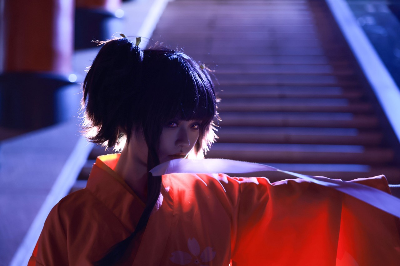 g44不会受伤《甲铁城的卡巴内瑞 无名》写真照，和服小姐姐的治愈系夜拍插图3