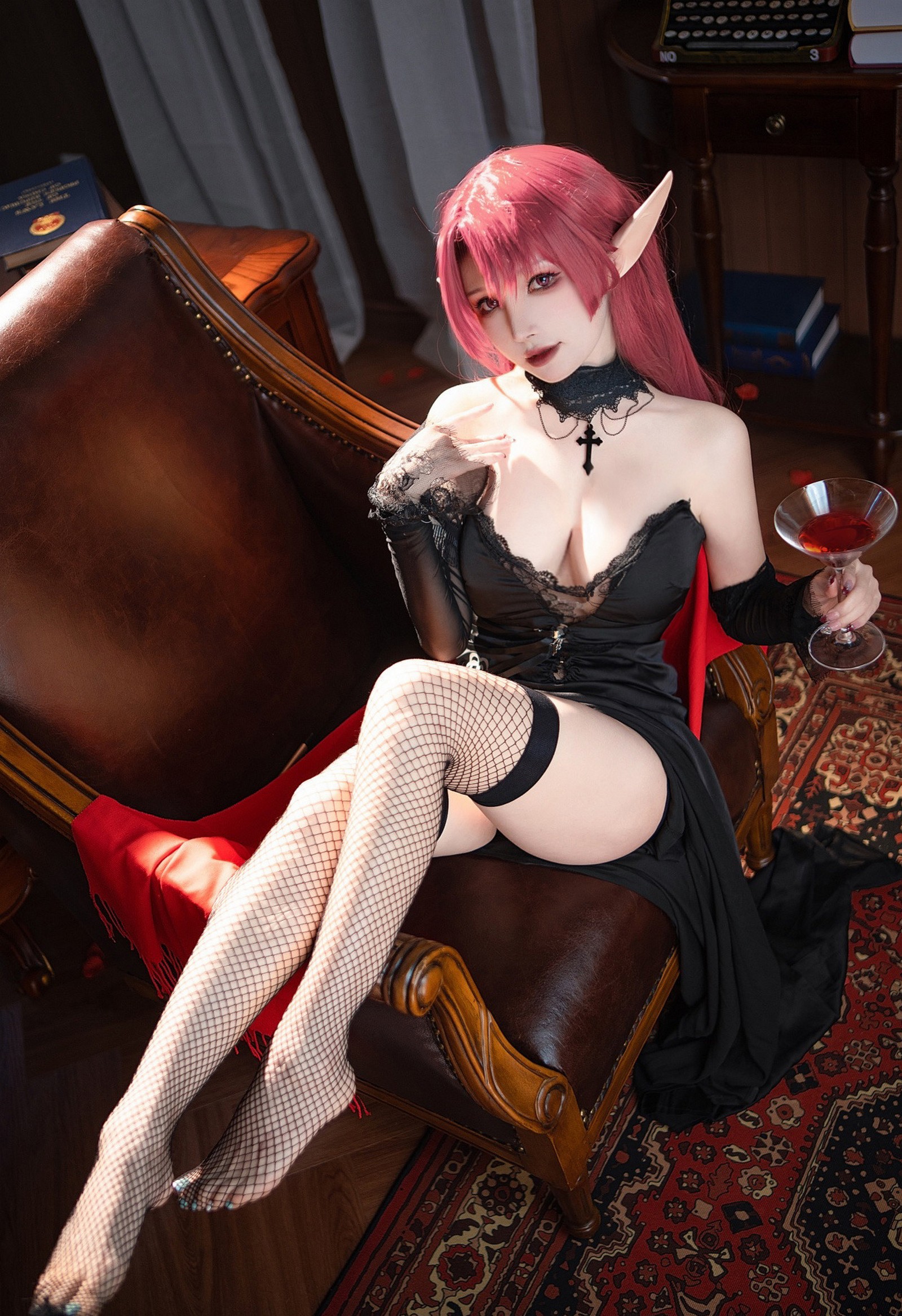 一千只猫薄禾写真 – 碧蓝航线 约克公爵 Cosplay 高清写真（12P / 33.8MB）插图8