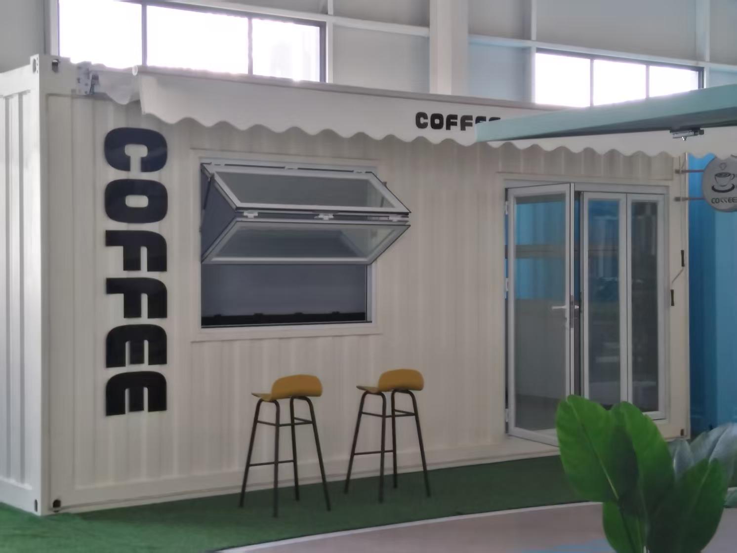 Creative and unconventional features of Internet Celebrity Container