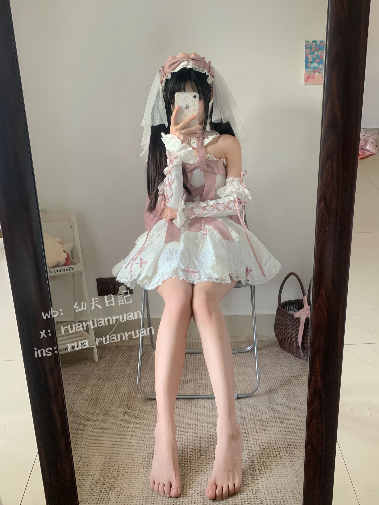 rua阮阮 初恋缎带 写真图集|纯爱氛围系私房摄影(18P|23MB)