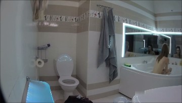[Image: Voyeur36585131246.jpg]