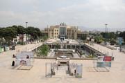 فیلمها و برنامه های تلویزیونی روی طاقچه ذهن کودکی - صفحة 15 Farhangsara-Khavaran-01